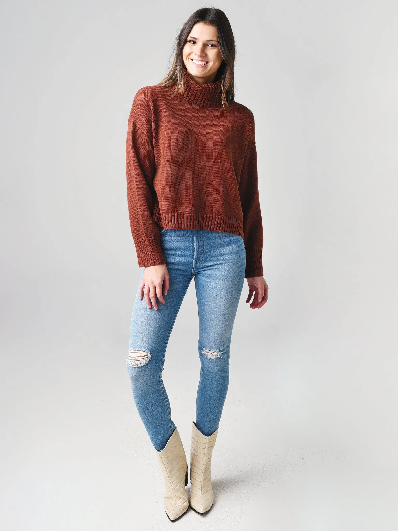 525 Women's Long Sleeve Turtleneck Sweater