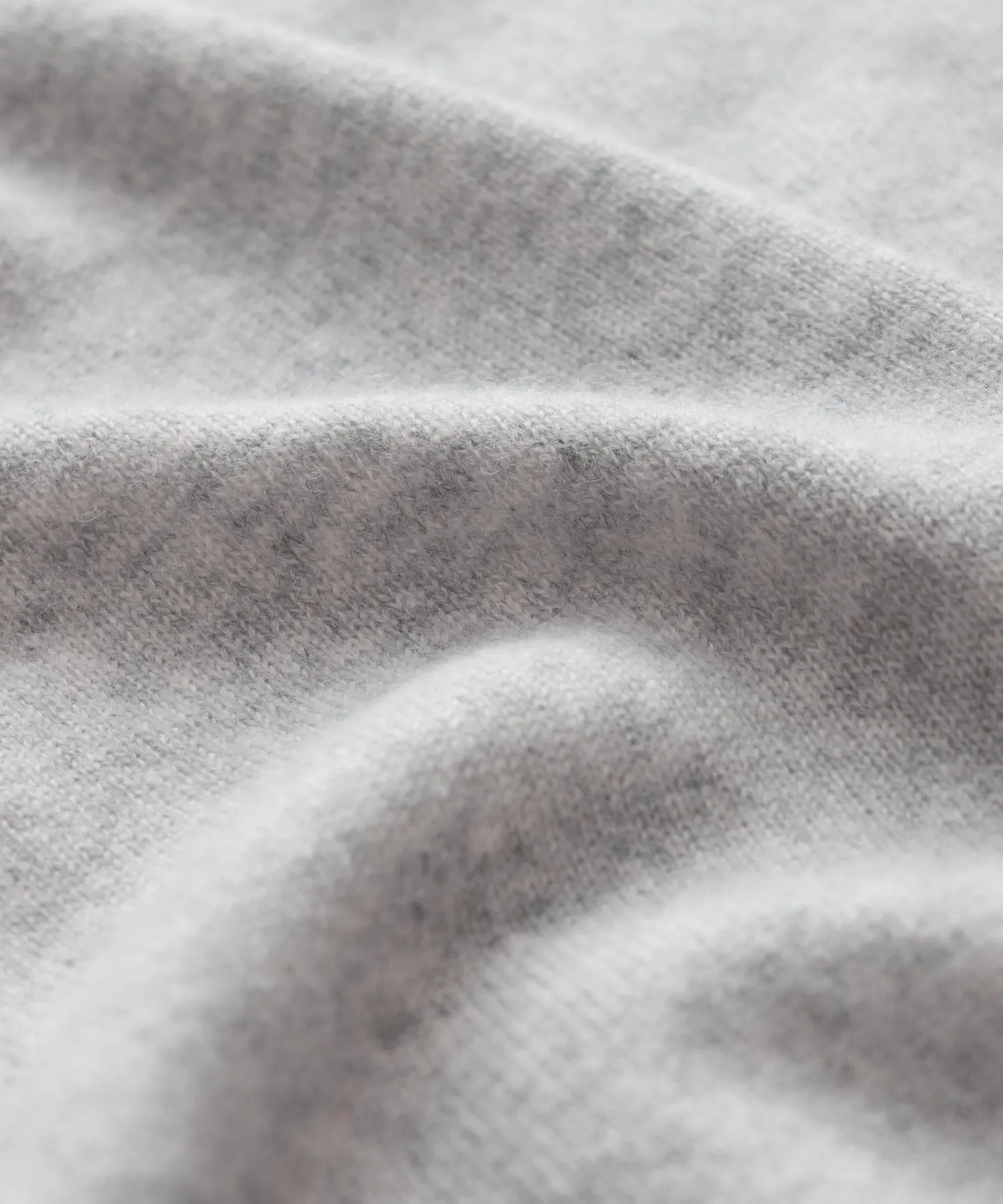 Cashmere Turtleneck in Heather Grey