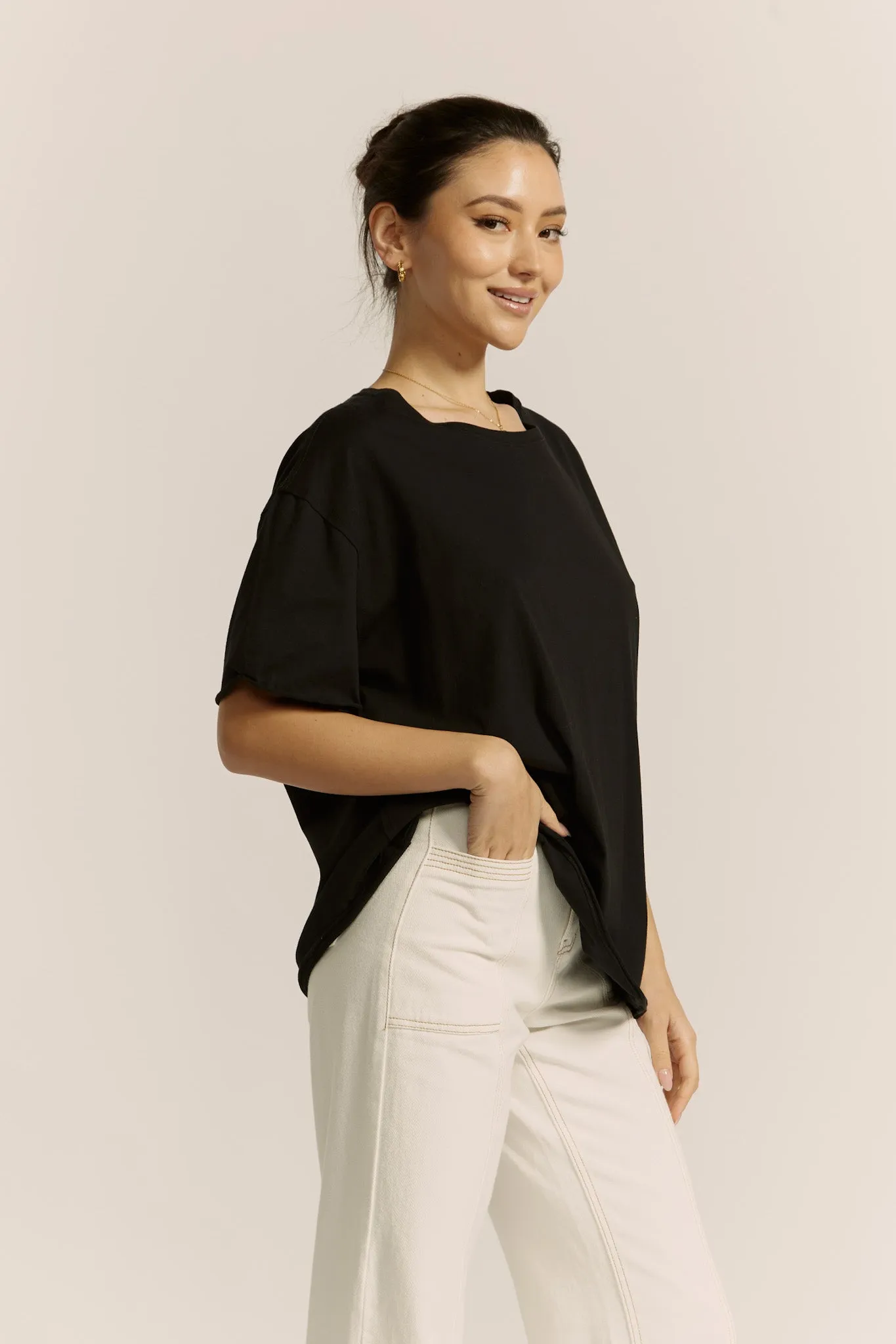 Jordyn Black Oversized T-Shirt