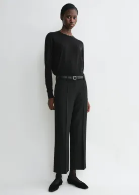 Straight cropped trousers black